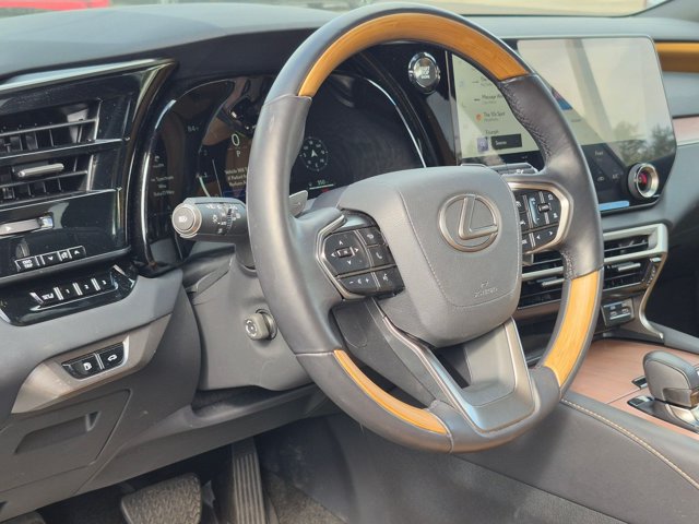 Used 2026 Lexus RX 350 Premium w/ Accessory Package (Z1) FWD image 3