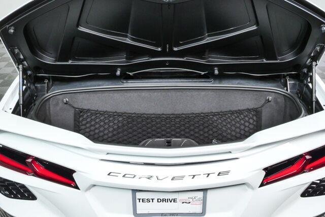 Used 2022 Chevrolet Corvette Stingray Preferred Conv w/ Z51 Performance Package RWD image 30