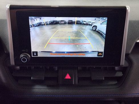 Used 2023 Toyota RAV4 SE AWD/4WD image 38