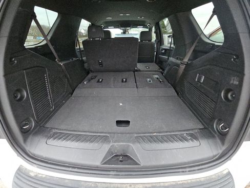 Used 2025 Chevrolet Tahoe LT image 23