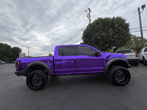 Used 2017 Ford F150 Raptor w/ Equipment Group 802A Luxury AWD/4WD image 7