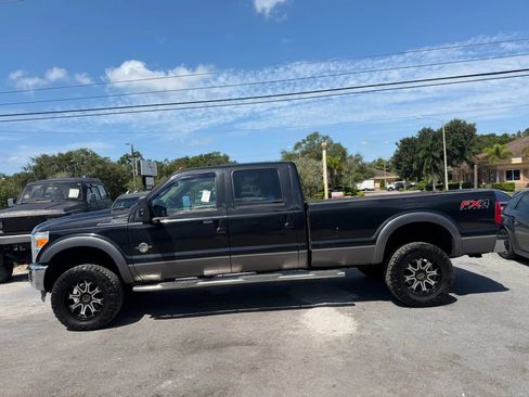 Used 2013 Ford F350 Lariat w/ Lariat Ultimate Pkg AWD/4WD image 2
