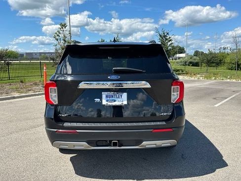 Certified 2023 Ford Explorer XLT w/ Equipment Group 202A AWD/4WD image 5
