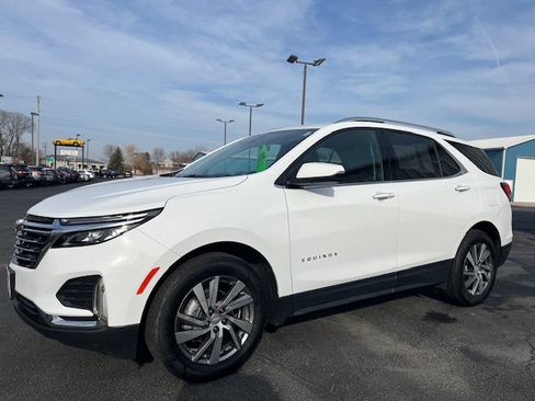 Used 2022 Chevrolet Equinox Premier AWD/4WD image 1