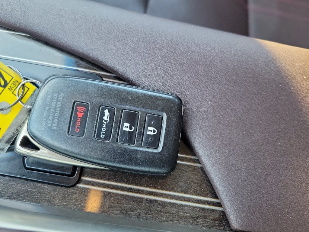 Used 2016 Lexus RX 350 FWD w/ Luxury Package image 34