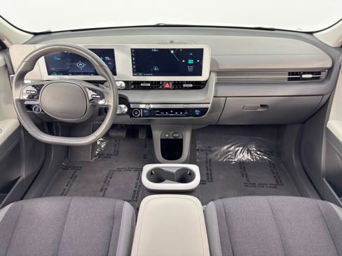 Used 2024 Hyundai Ioniq 5 SEL image 12