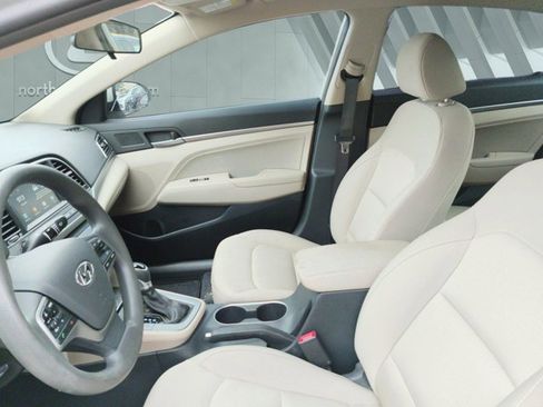 Used 2017 Hyundai Elantra SE FWD image 7