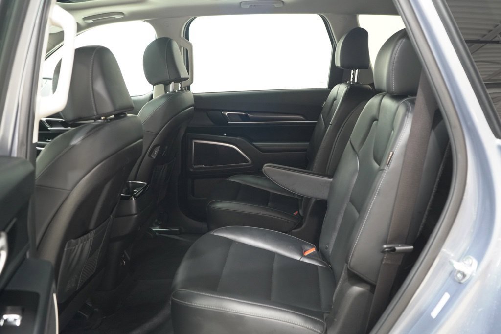Used 2025 Kia Telluride S AWD/4WD image 34