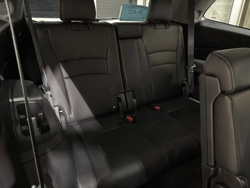 Used 2019 Honda Pilot Touring image 29