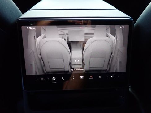 Used 2026 Tesla Model Y Long Range AWD/4WD image 11