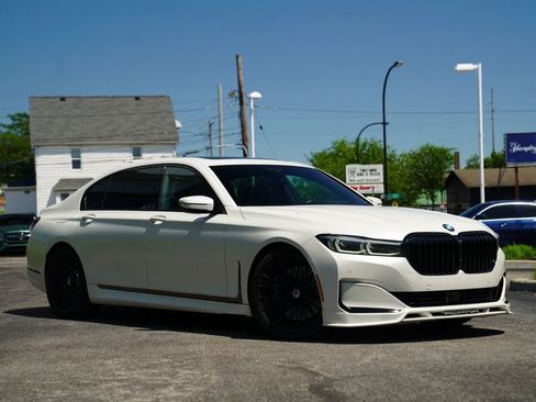 Used 2022 BMW ALPINA B7 xDrive w/ Luxury Rear Seating Package AWD/4WD image 35