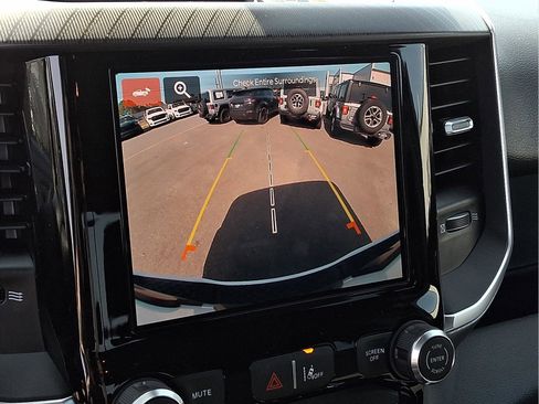 New 2026 RAM 1500 Express AWD/4WD image 11