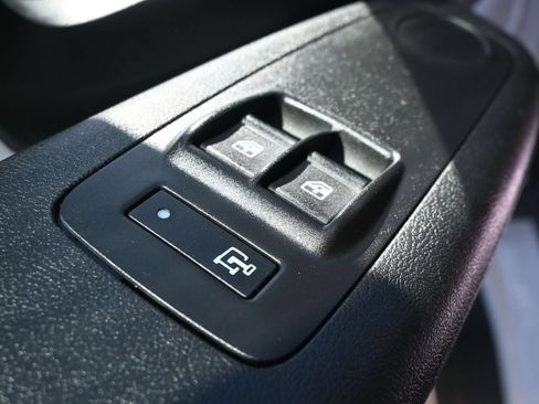 Used 2023 RAM ProMaster 2500 FWD image 14