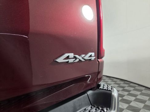 Used 2025 RAM 1500 Laramie image 26