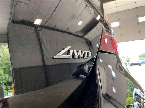 Used 2026 Genesis G70 2.5T Prestige AWD/4WD image 25