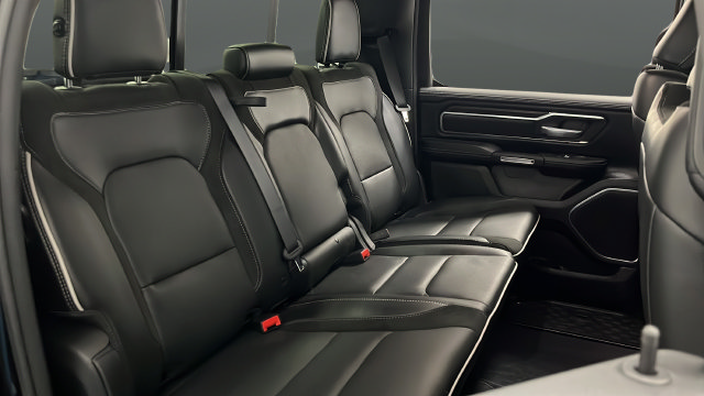 Used 2025 RAM 1500 Laramie w/ Sport Appearance Package AWD/4WD image 25