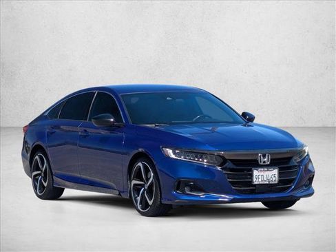 Used 2022 Honda Accord Sport image 3