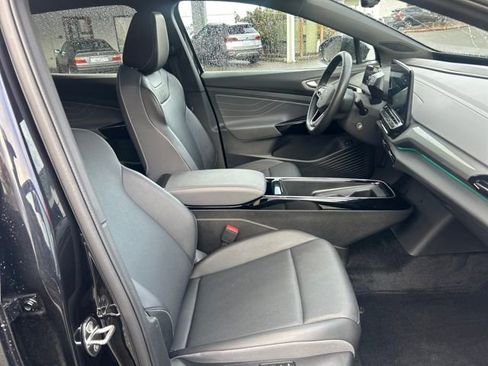Used 2023 Volkswagen ID.4 Pro S image 11