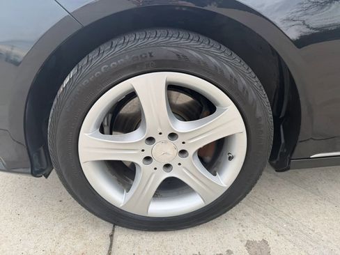 Used 2014 Mercedes-Benz E 350 4MATIC Sedan image 73