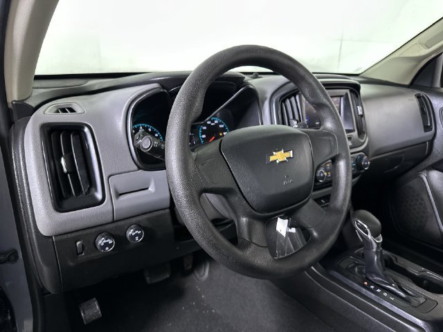 Used 2022 Chevrolet Colorado W/T AWD/4WD image 10