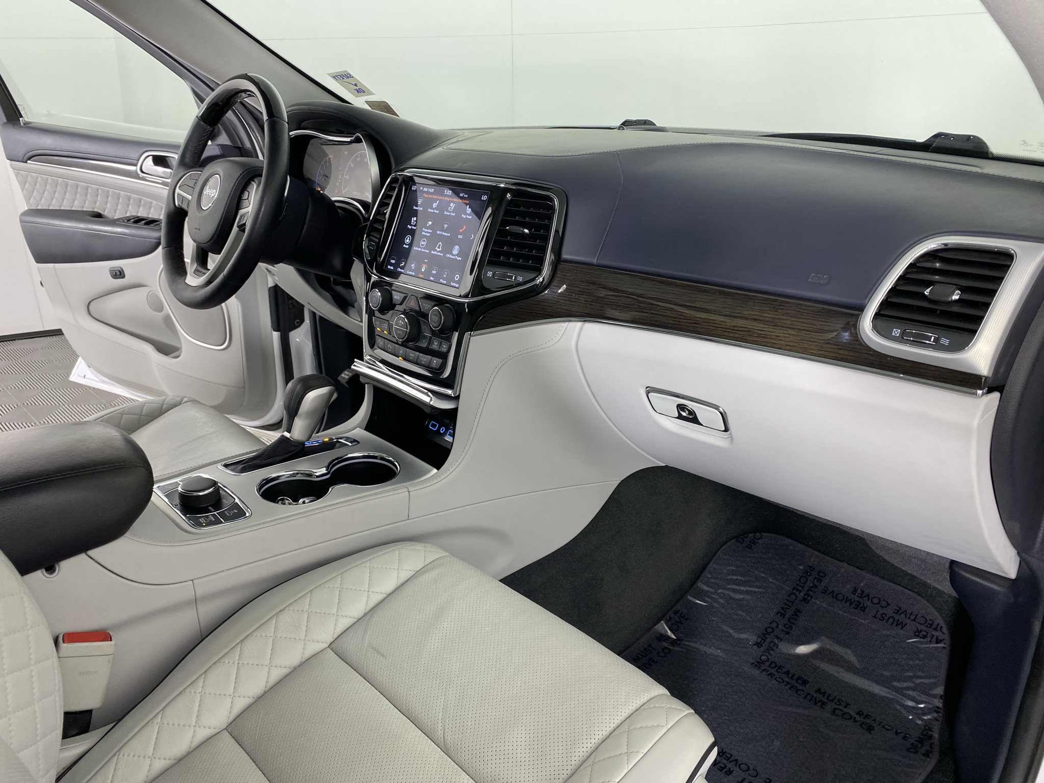 Used 2021 Jeep Grand Cherokee Summit AWD/4WD image 20
