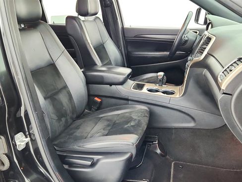 Used 2014 Jeep Grand Cherokee Altitude image 20