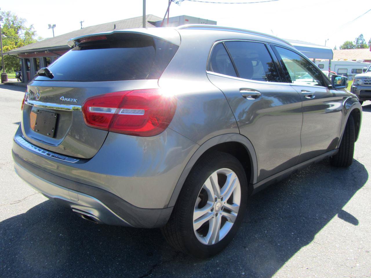 Used 2016 Mercedes-Benz GLA 250 4MATIC image 10
