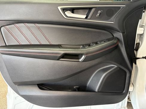 Used 2021 Ford Edge ST-Line AWD/4WD image 10