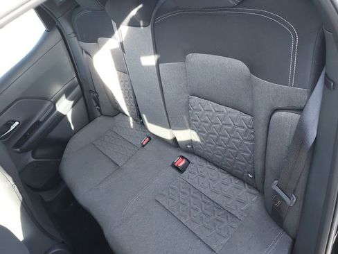 Used 2025 Nissan Kicks SV image 25