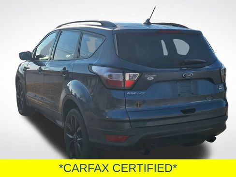 Used 2018 Ford Escape SE w/ SE Sport Appearance Package image 5