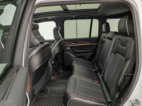 Used 2023 Jeep Grand Cherokee Summit w/ Advanced Protech Group IV image 22