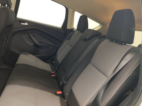 Used 2019 Ford Escape SE AWD/4WD image 18