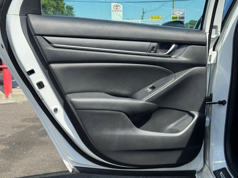 Used 2020 Honda Accord Sport image 20