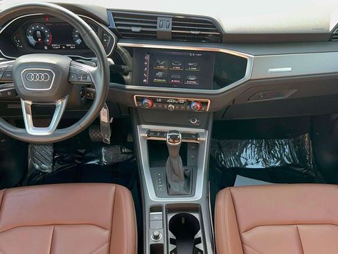 Used 2022 Audi Q3 2.0T Premium image 11