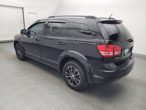 Used 2017 Dodge Journey SE w/ Flexible Seating Group FWD image 3