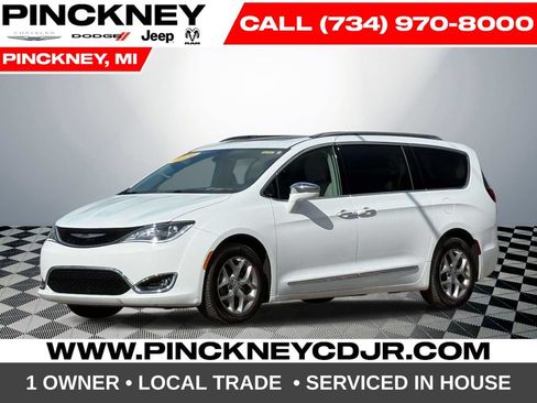 Used 2019 Chrysler Pacifica Limited FWD image 1