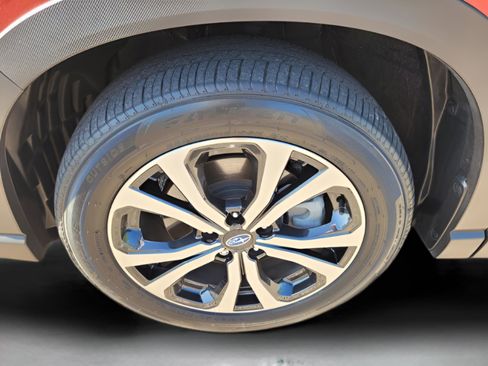 Used 2023 Subaru Forester Limited image 37