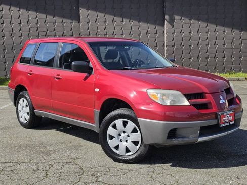 Used 2006 Mitsubishi Outlander LS FWD image 3