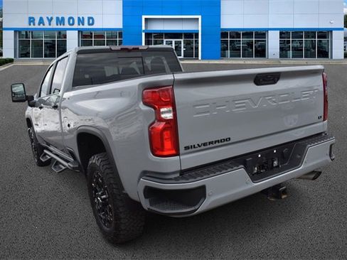 Used 2024 Chevrolet Silverado 2500 LT w/ Z71 Sport Edition image 5