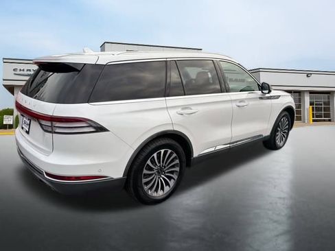 Used 2020 Lincoln Aviator Reserve w/ Equipment Group 201A image 5
