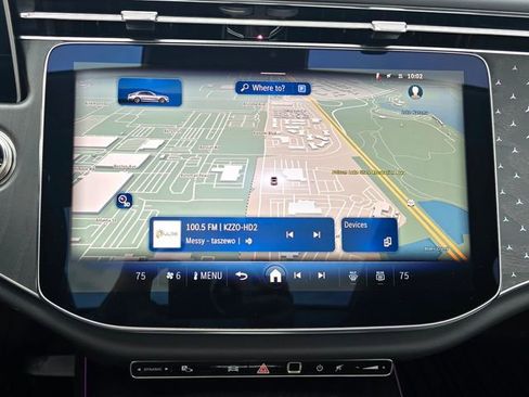 Used 2025 Mercedes-Benz E 350 4MATIC Sedan image 12