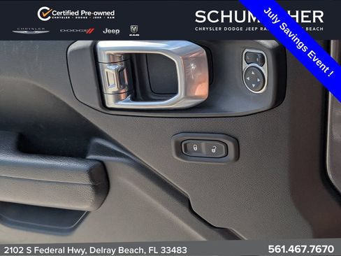 Used 2022 Jeep Wrangler Rubicon AWD/4WD image 25