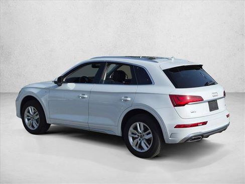 Certified 2023 Audi Q5 2.0T Premium w/ Convenience Package AWD/4WD image 8