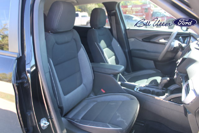 Used 2023 Chevrolet TrailBlazer LT w/ Convenience Package AWD/4WD image 11