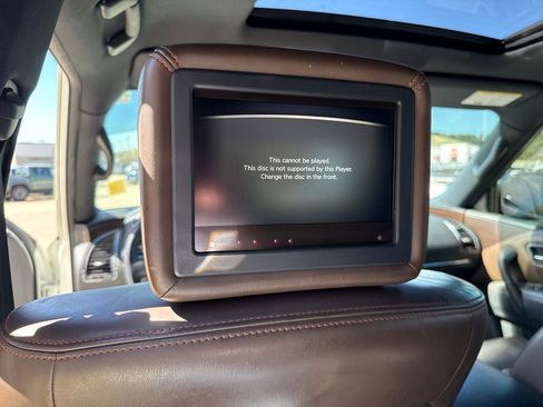 Used 2018 Nissan Armada Platinum w/ Captain Seat Package image 32