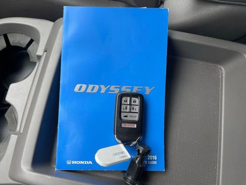 Used 2016 Honda Odyssey EX-L image 46