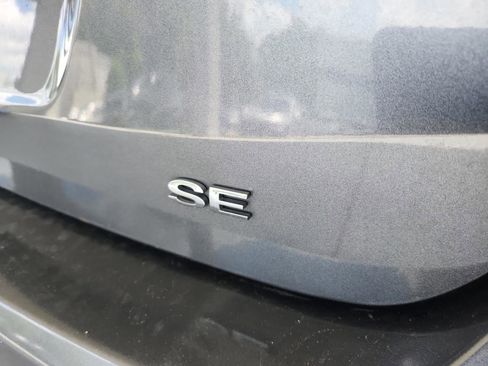 Used 2017 Ford Focus SE FWD image 26