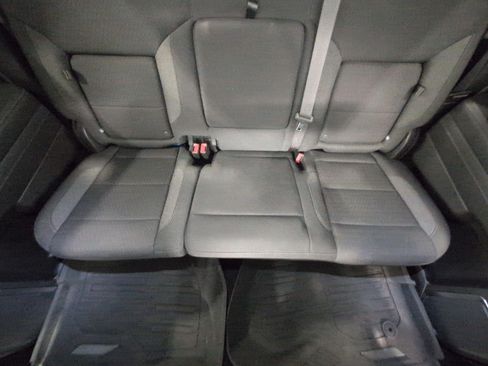 Used 2023 GMC Sierra 1500 Elevation w/ Preferred Package AWD/4WD image 23