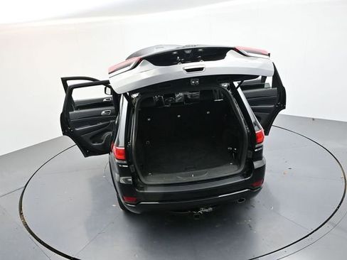 Used 2020 Jeep Grand Cherokee Altitude image 42