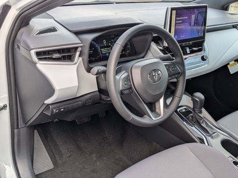 New 2026 Toyota Corolla SE image 8